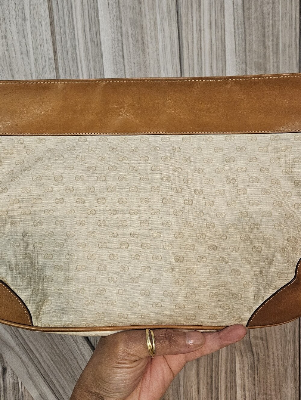 Gucci Vintage Clutch - Picture 5 of 16
